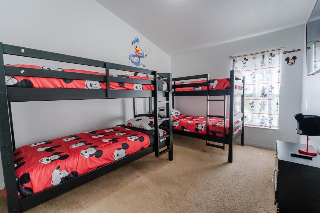 Family With Private Pool Area & Game * Davenport