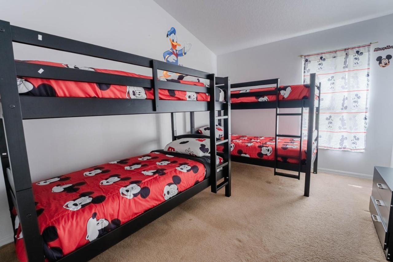 Family With Private Pool Area & Game * Davenport