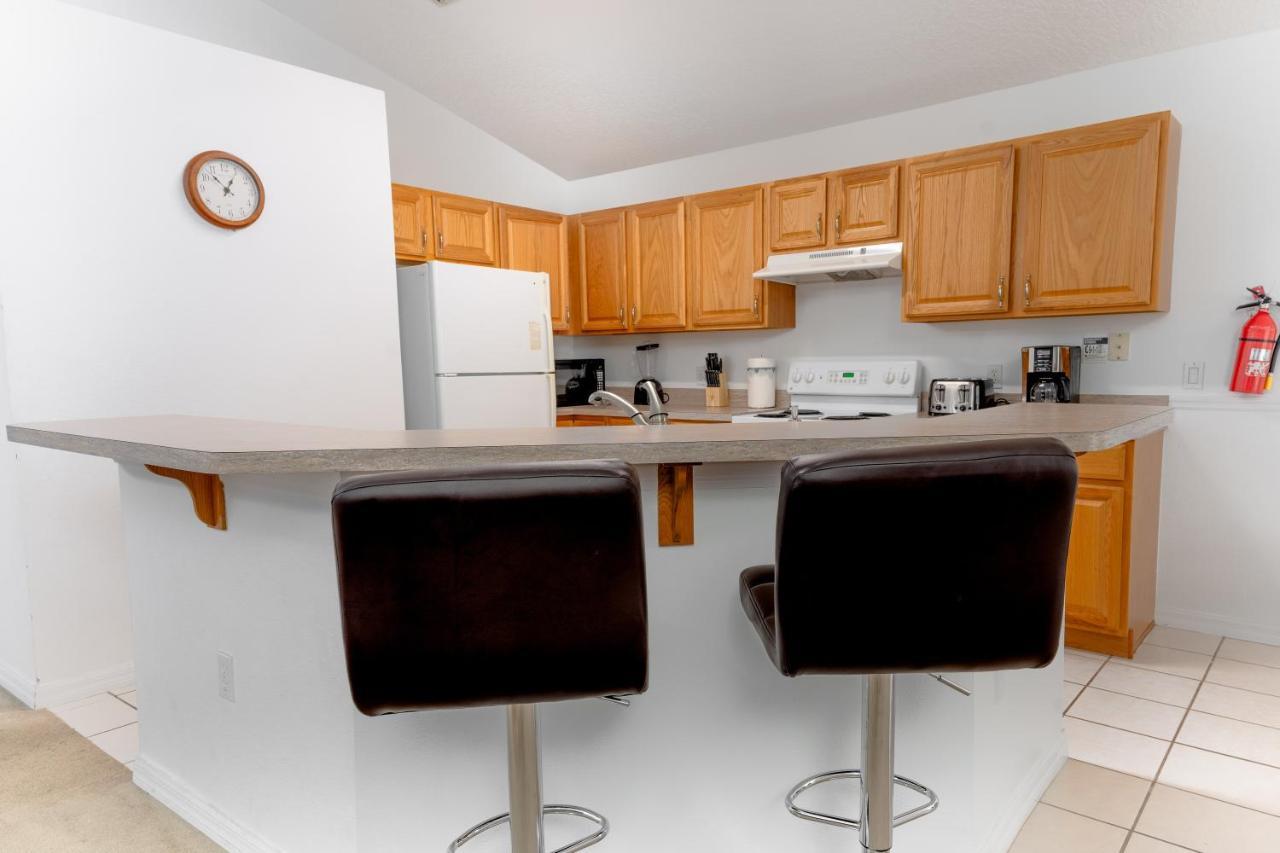 Family With Private Pool Area & Game * Davenport